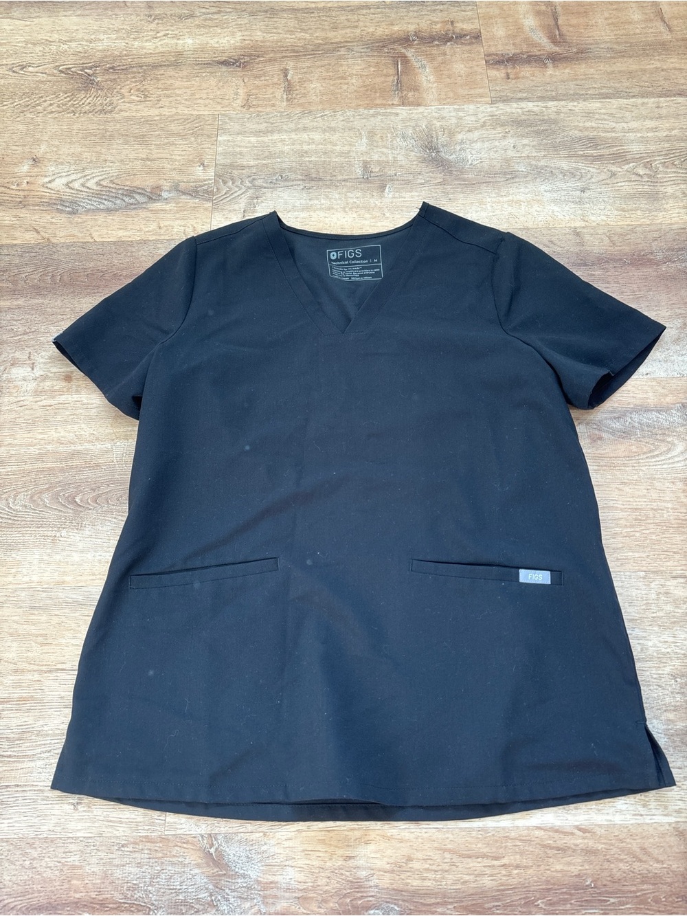 Figs Women's Short Sleeve Scrub Top - Black